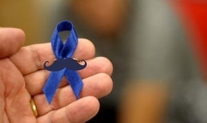 Conhecido como “Novembro Azul”, o mês é dedicado ao combate do câncer de próstata, e promove diversas campanhas de conscientização sobre a doença (Foto: Reprodução)