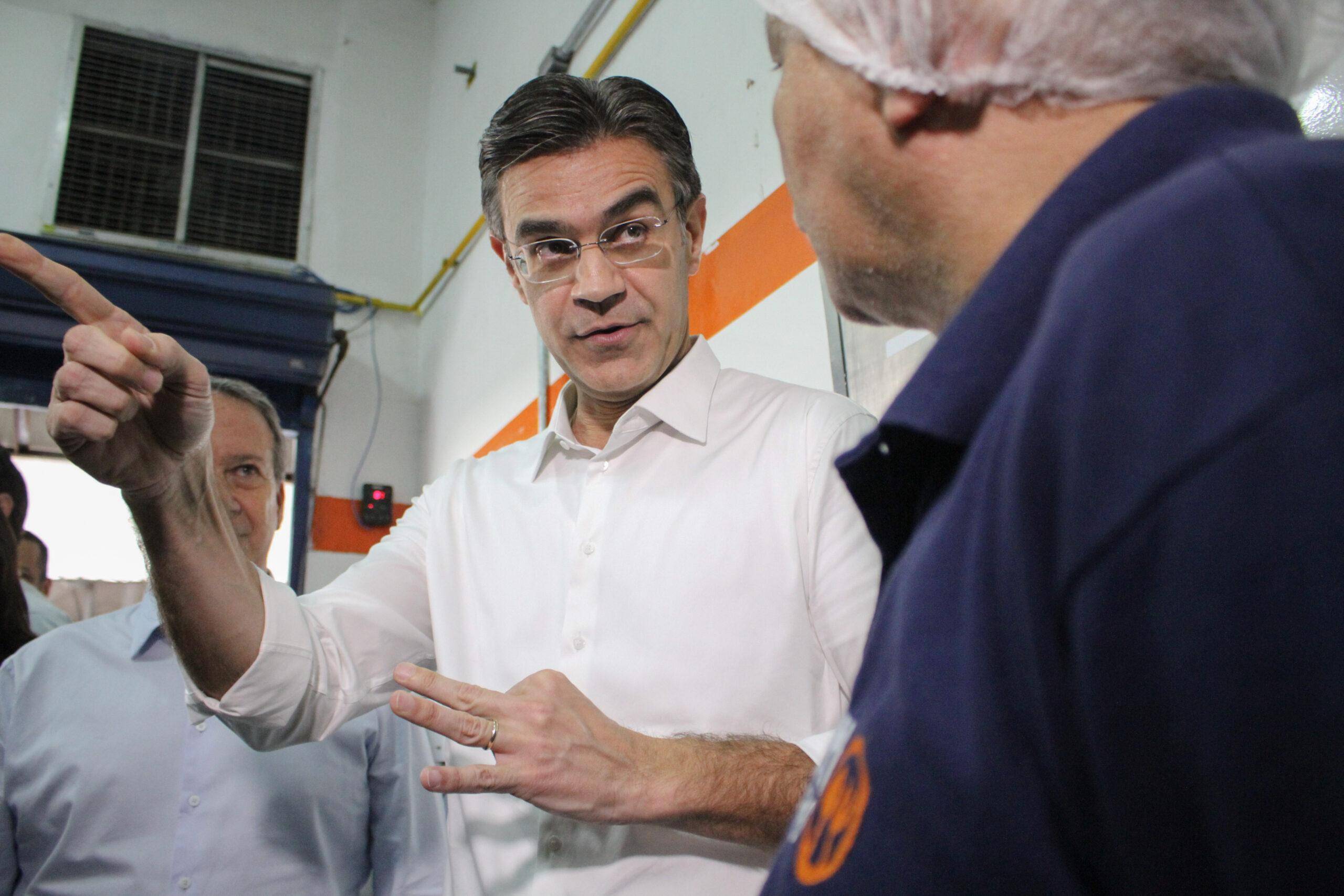  Governador de São Paulo e candidato à reeleição, Rodrigo Garcia, visita Bom Prato de Paraisópolis