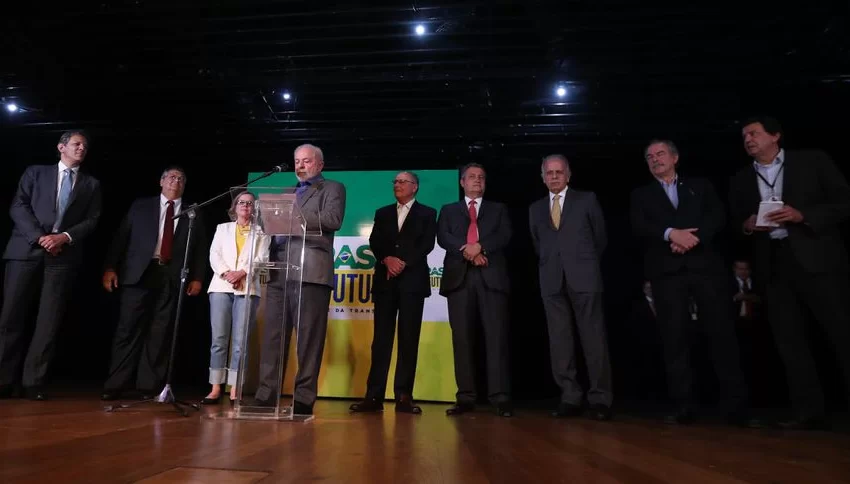  Lula indica principais ministros que farão parte do seu governo