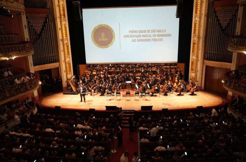  Prêmio “Cidade de São Paulo” é realizado no Theatro Municipal