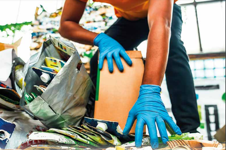  Governo recria programa em apoio a catadores de materiais recicláveis