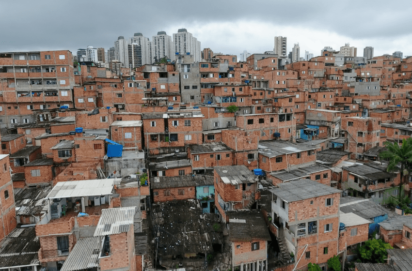  A colonização das favelas