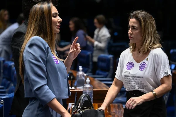 Senado aprova lei que transforma misoginia em crime