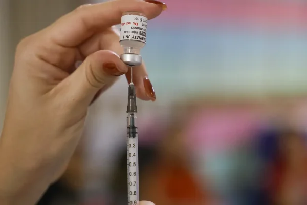 Estudo na América Latina aponta que vacina reduziu quase metade dos casos de HPV no Brasil