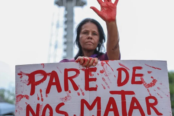 Violência doméstica contra mulheres cresce 28,9% em dias de futebol, revela estudo